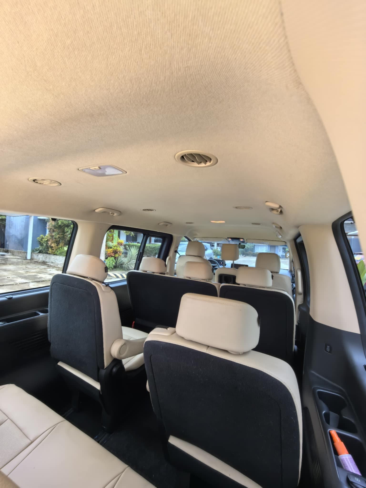 Luxury group transportation Palawan - individual captain chairs comfort
